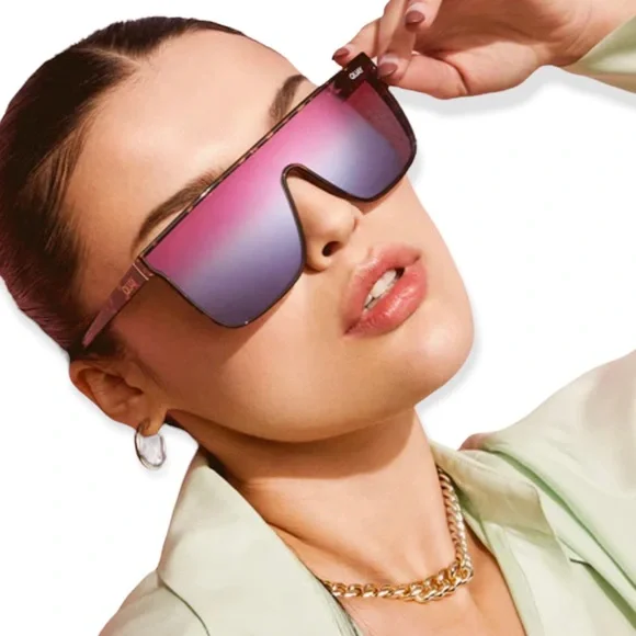 Quay “Nightfall” Sunglasses, Tortoise Nightfall Os Trt/Brnpol Trt/Brnpol - Edge Clothing main image 4